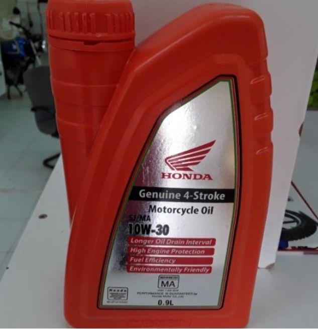 Honda motorcycle lubricating oil for motorbike for enabling smooth working of the engine