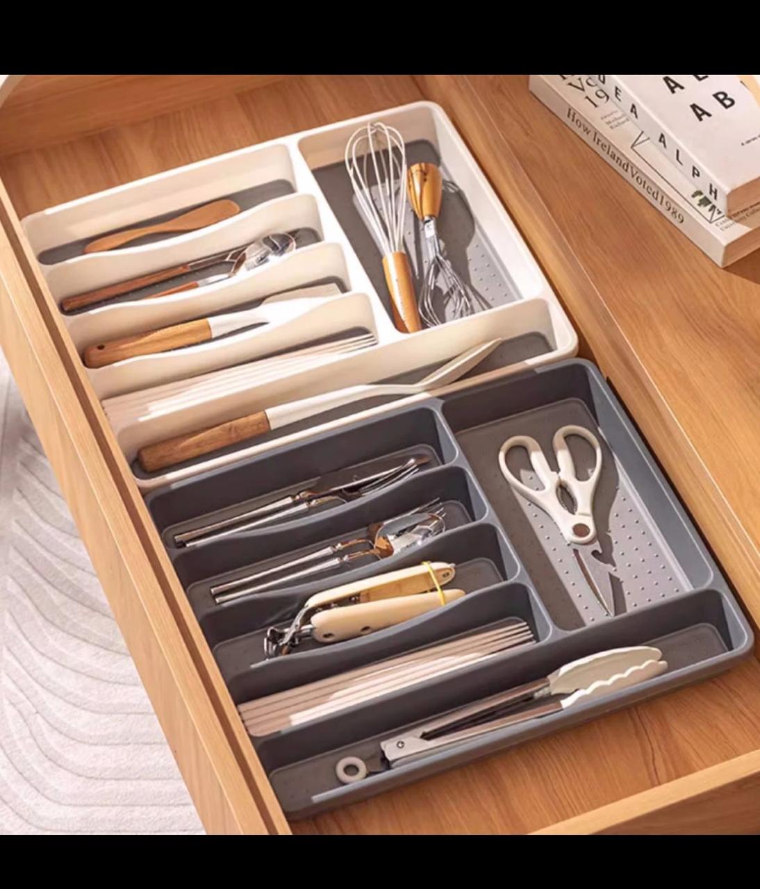 KILLMALL SPECIAL OFFERS BEST PRICES ONLY. Expandable Bamboo Drawer Cutlery Organizer