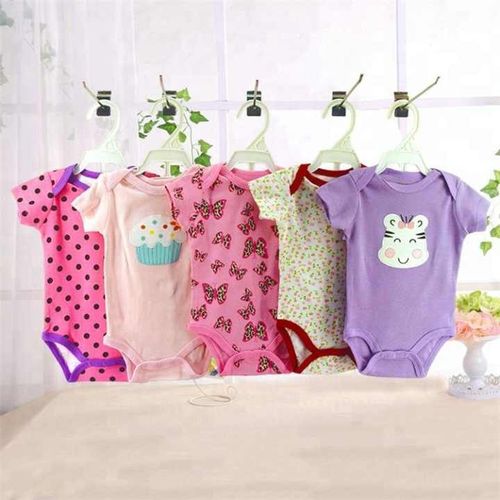 Fashion 5 Pieces Baby Bodysuits/Baby Onesies/Sleepsuit/Romper set offers an adorable and versatile clothing solution for your little one. Made from high-quality, breathable cotton,