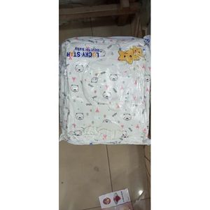 Lucky Star 11 Pieces Unisex New Born Baby Receiving Set is the perfect starter kit for new parents, providing all the essentials to keep your baby comfortable, cozy, and stylish