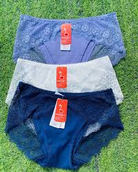 A D pure cotton Fashion Style 6-Piece Pure Cotton Seamless Ladies Panties – Breathable & Comfortable Underwear for Everyday Wear