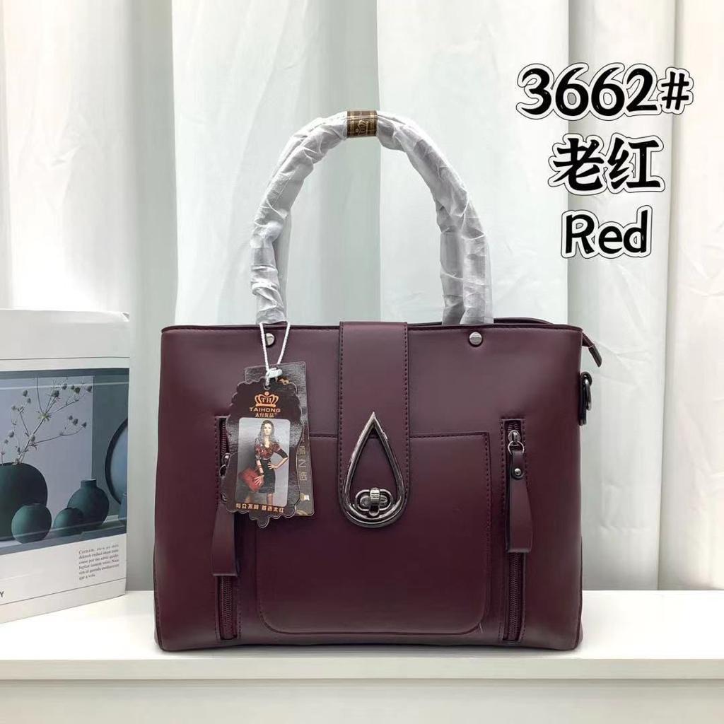 Taihong Women's Handbag – Croco Design White PU Leather Shoulder Bag with Golden Embellished Metal, 2 Compartments & Front Pocket for Everyday Style