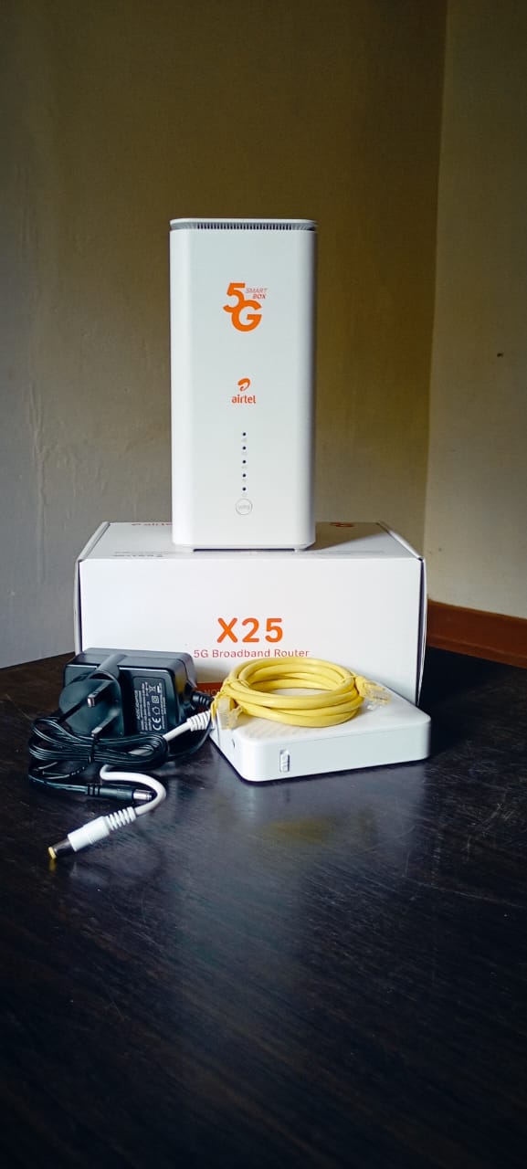Airtel 5G portable Smart box Wireless Router up to 64 devices with a power bank back up