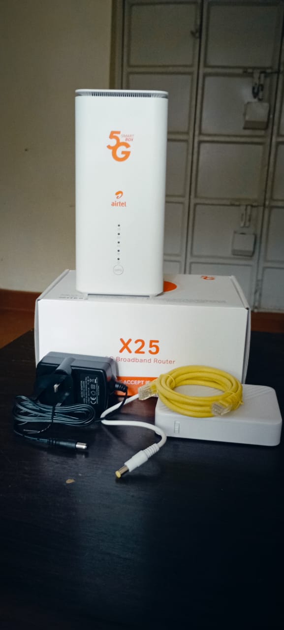 Airtel 5G portable Smart box Wireless Router up to 64 devices with a power bank back up