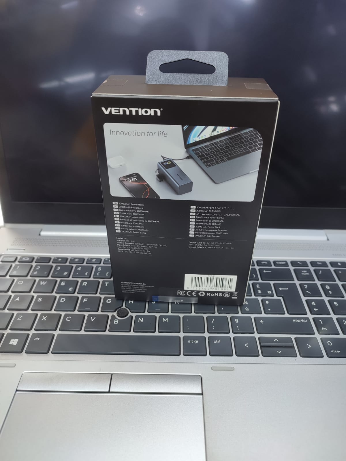 VENTION 20000 mAh POWER BANK FAST CHARGING 100W,AIR TRAVEL FRIENDLY,100W USB-C CABLE TFT DIGITAL DISPLAY