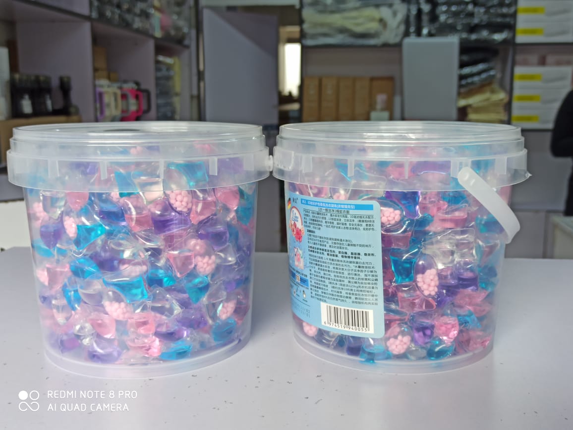 Washing machine Laundry pods