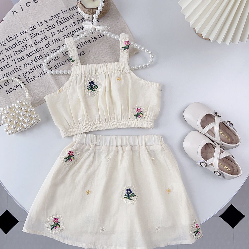 Children's clothes summer new style fresh embroidered suit for little girls 2-6 years old girls halter top + half skirt two-pcs