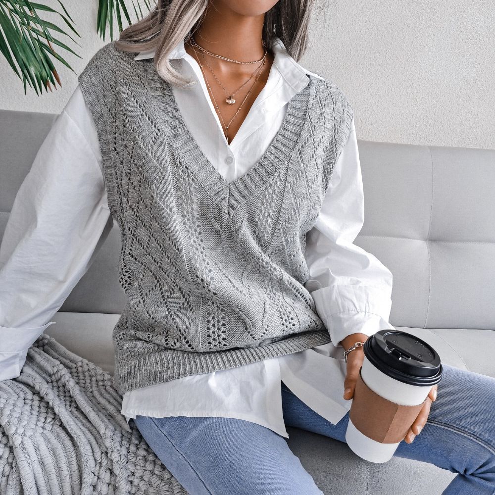Fashion Sleeveless Sweater Breathable Knitted V-neck Solid Top Pullover Women Causal Loose Sweater