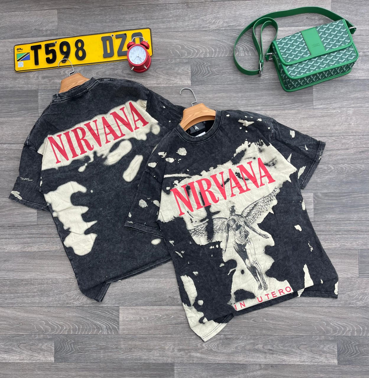 Premium Men's Heavy Cotton Shirt: Durable, Comfortable, and Stylish Casual Wear for Every OccasionOversized Vintage Acid Wash T-Shirt Solid Cotton, Streetwear Basic Tees, Casual Baggy Loose Tops