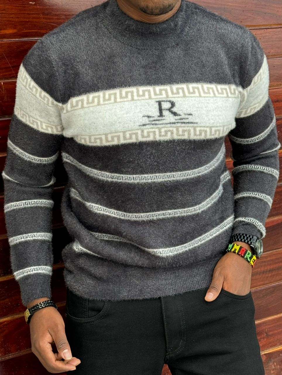 High quality Timeless Classy Men's Knitted Cardigan Sweater: Stylish, Warm, and Versatile Knitwear for Every Occasion