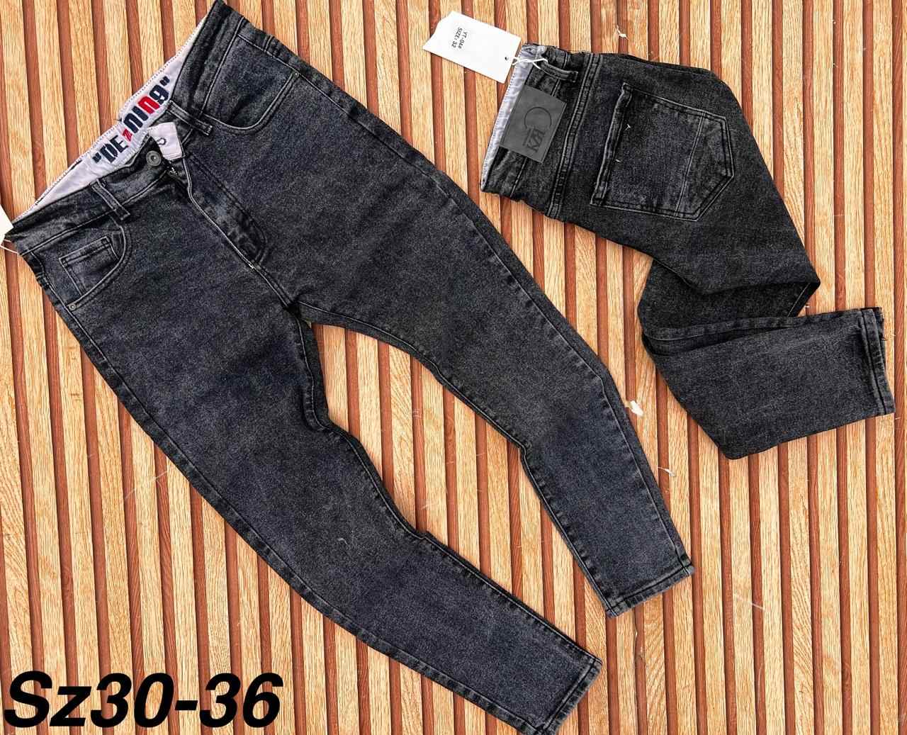 Classic high quality timeless vintage Men's Stretch Jeans with a Slim Fit and Classic Denim Work Pants with Pockets for Casual Wear