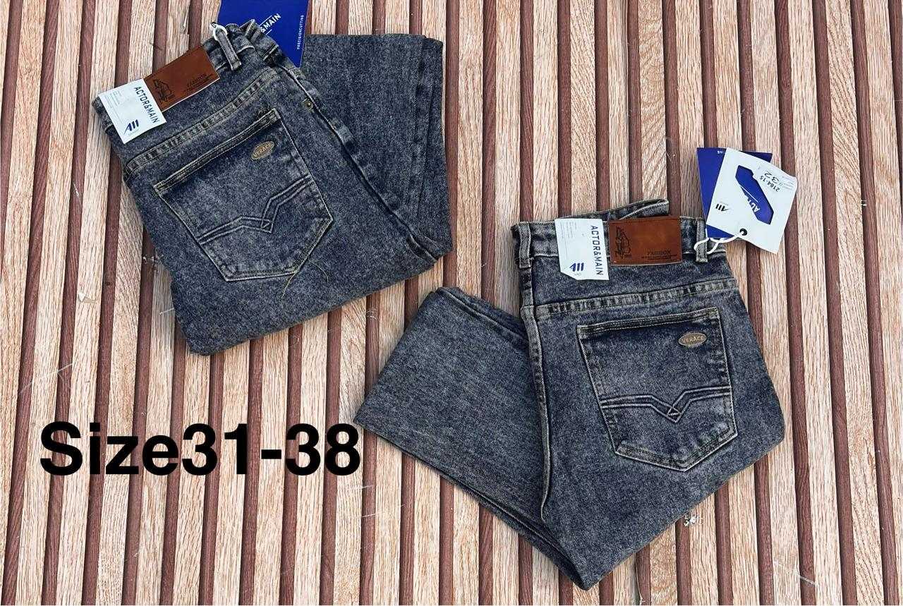 Classic high quality timeless vintage Men's Stretch Jeans with a Slim Fit and Classic Denim Work Pants with Pockets for Casual Wear