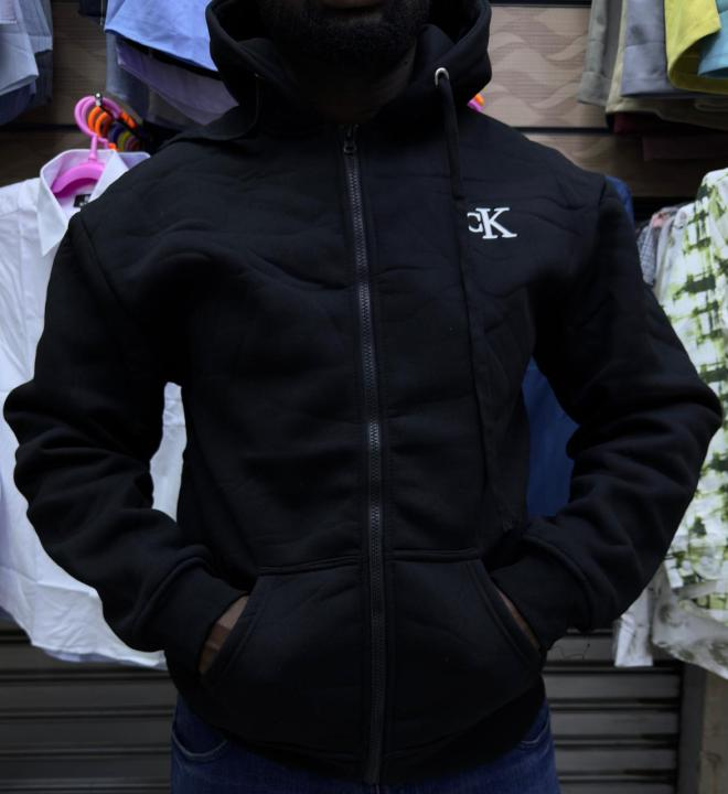 Classic Timeless men Heavyweight Fleece Hoodie, Ultimate Sweatshirt, and Cotton Sweatshirt Pullover sweatshirts with drawstrings, hooded collars, and casual cotton long sleeve shirts with zip