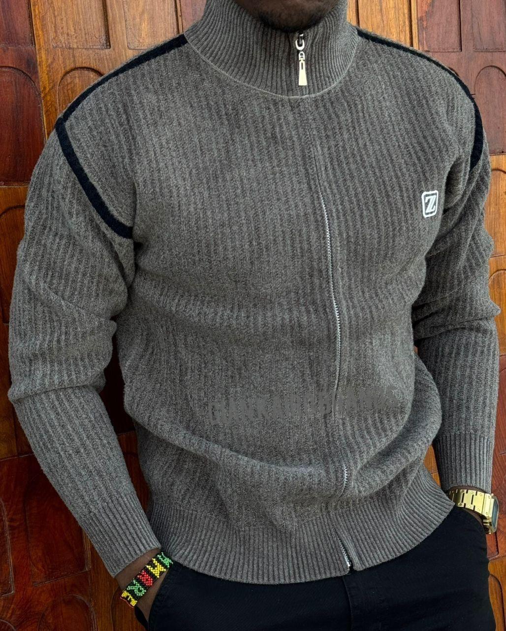 Vintage Timeless Durable Classy functional quality men Heavyweight Fleece Hoodie, Ultimate Sweatshirt, and knitted-cotton Sweater with pockets, zip and a rounded collar