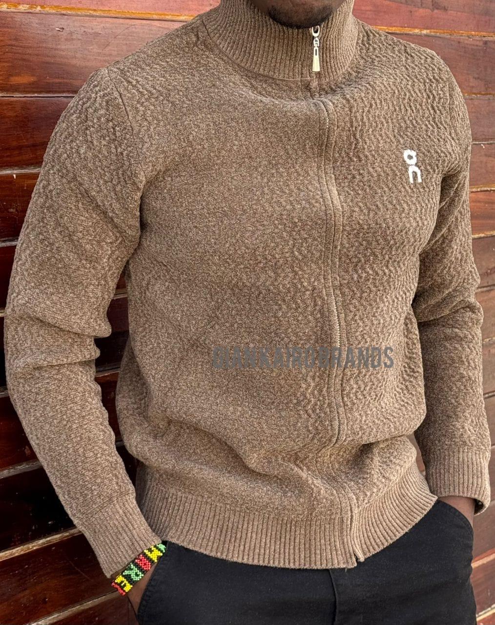 Vintage Timeless Durable Classy functional quality men Heavyweight Fleece Hoodie, Ultimate Sweatshirt, and knitted-cotton Sweater with pockets, zip and a rounded collar