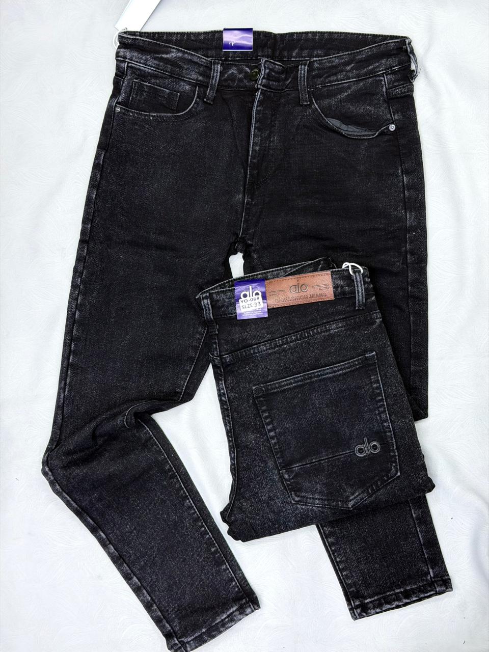 Men's high quality and Classic Denim Work Pants with Pockets, Slim Fit Stretch Jeans, and Casual Trousers