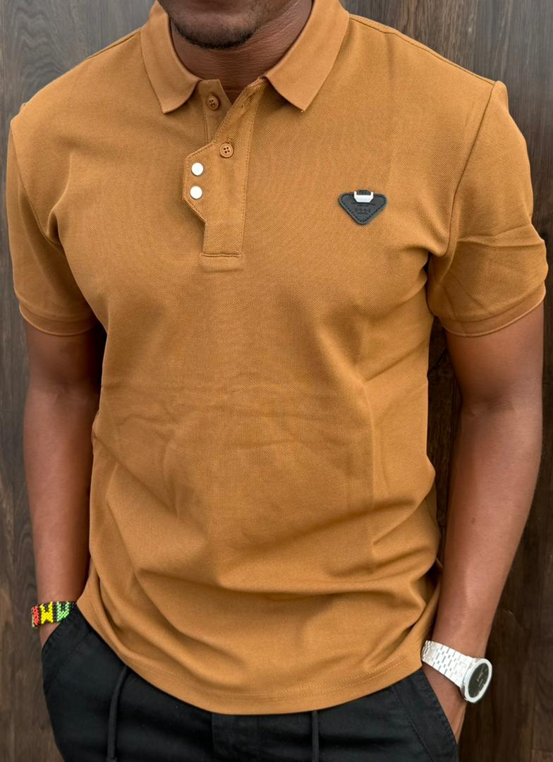 High quality Fashioable vintage Classic fashionable and timeless men polo shirts Men’s Polo Shirt Wetness Stylish and comfortable short-sleeve tennis golf shirts for summer.