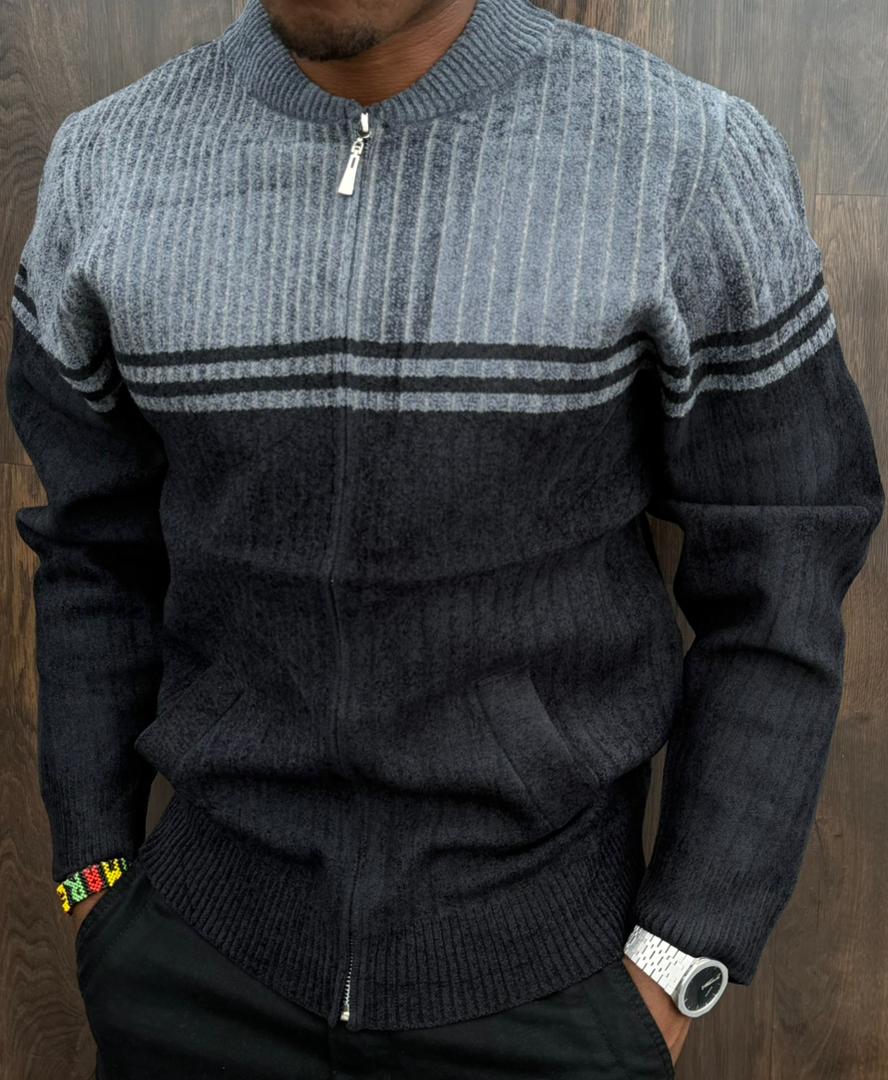 Vintage Timeless Classy Durable functional high quality men Heavyweight Fleece Hoodie, Ultimate Sweatshirt, and knitted-cotton Sweater with pockets, zip and a rounded collar