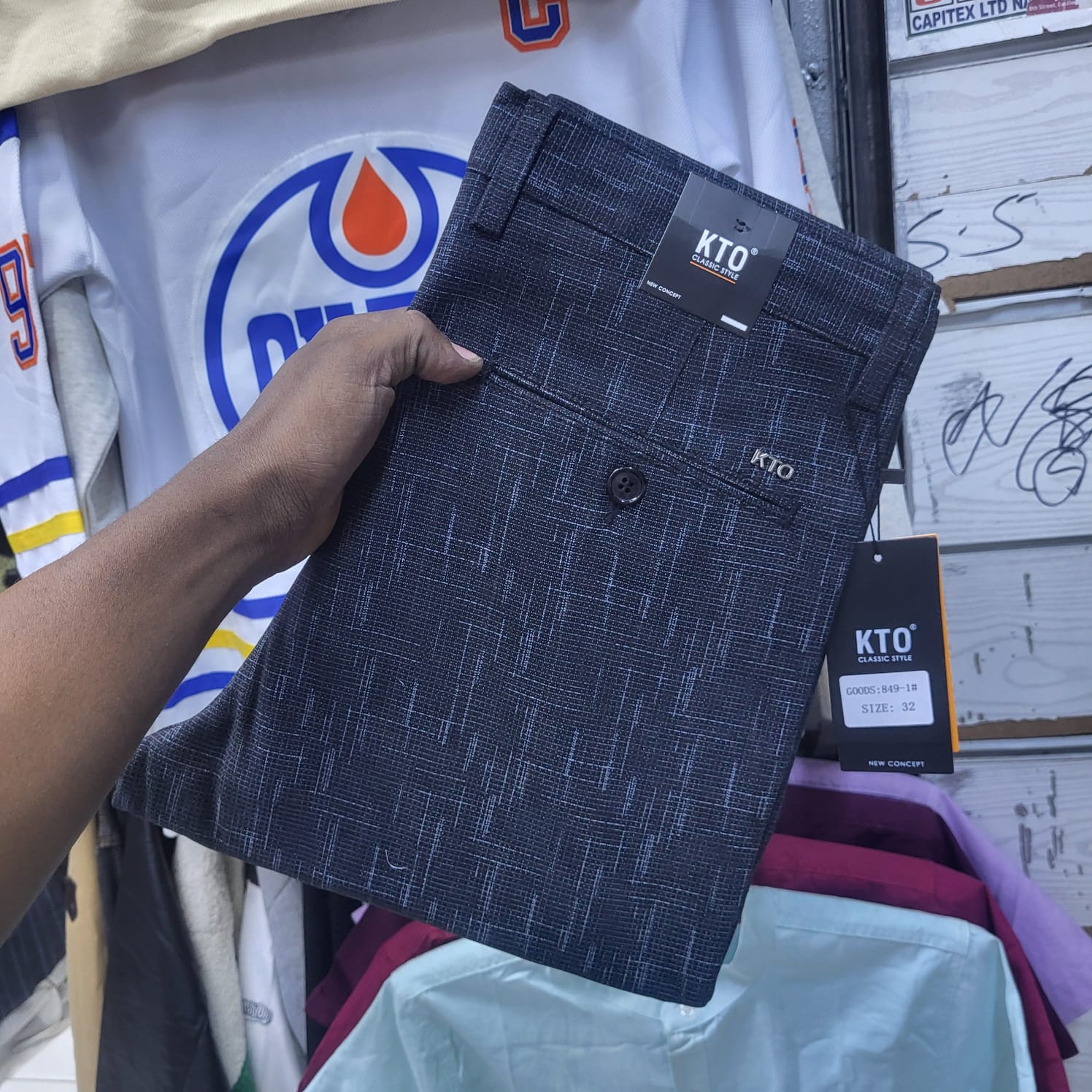 Elegant Classic timeless High quality official Khaki men trousers straight slim fit smart casual trouser.