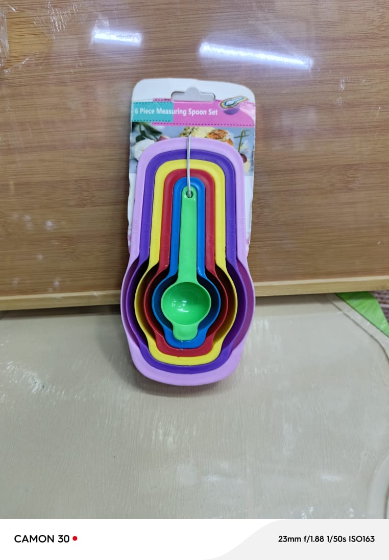 Measuring cups