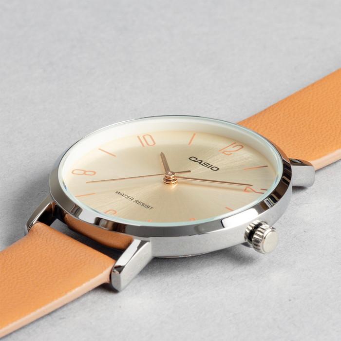 Ladies Casio Watch LTP-VT01L-5B Water Resist, Genuine leather, Slim