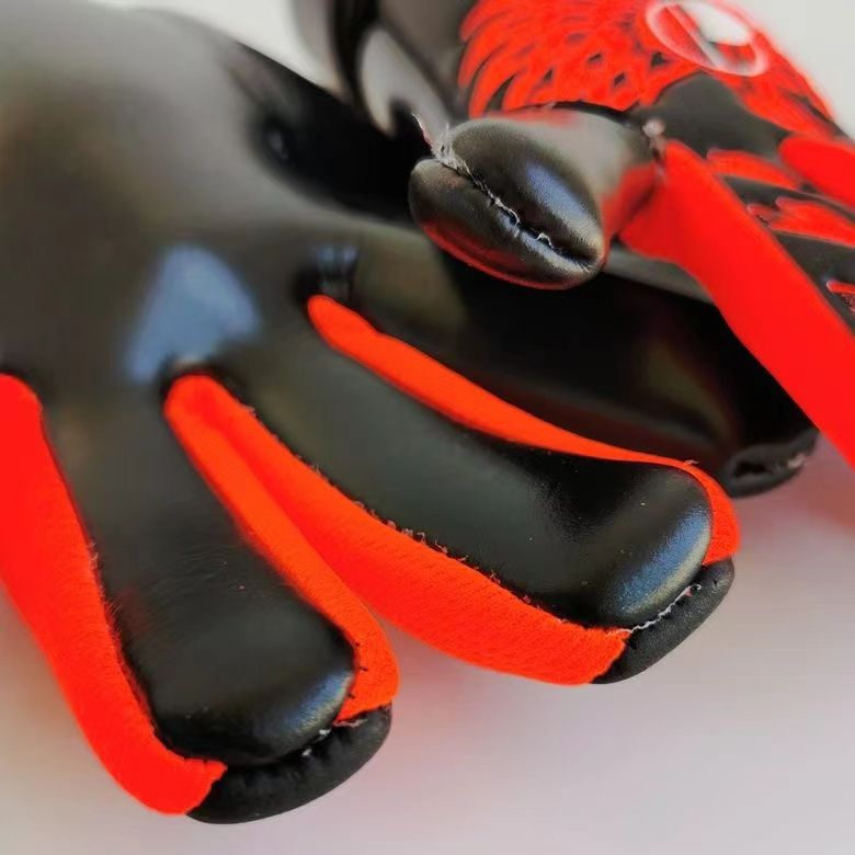 Goalie gloves inseam VG3 cut non-slip thick comfortable flexible shock absorbing goalie game equipment