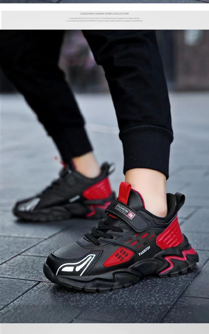Children's apos shoes with breathable mesh surface Middle school children's casual board shoes Boys' school running shoes Mesh surface breathable casual shoes.
