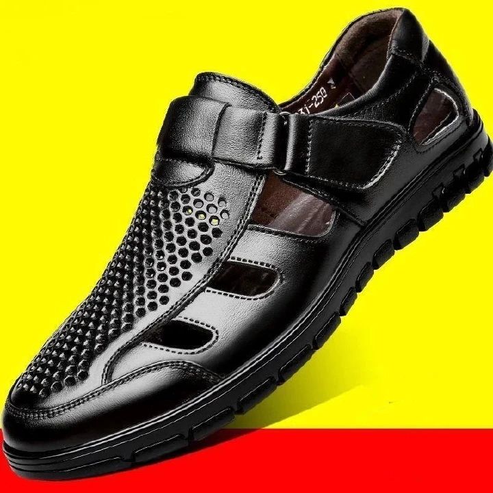 2025 Summer New Men's Sandals Breathable and Comfortable Business Casual Hollow Mesh Leather Sandals