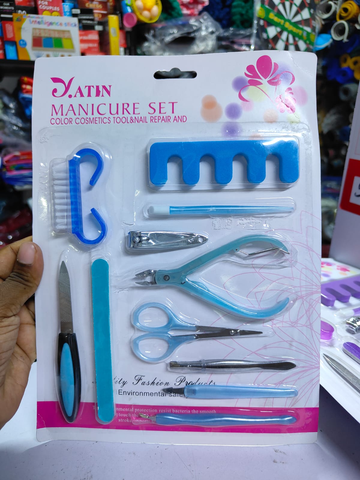 🎯💎🥳Manicure And Pedicure Set Of Women $Girls.Grooming your hands and feet couldnt get any easier with this kit. All the tools are well sized for