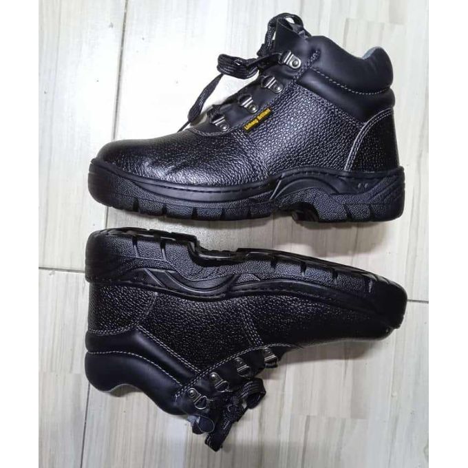 Ultimate Safety and Comfort: Generic Home and Industrial High-Quality Anti-Slip Safety Boots  Step into unparalleled safety and comfort with our Generic Home and Industrial High-Quality Anti-Slip Safe