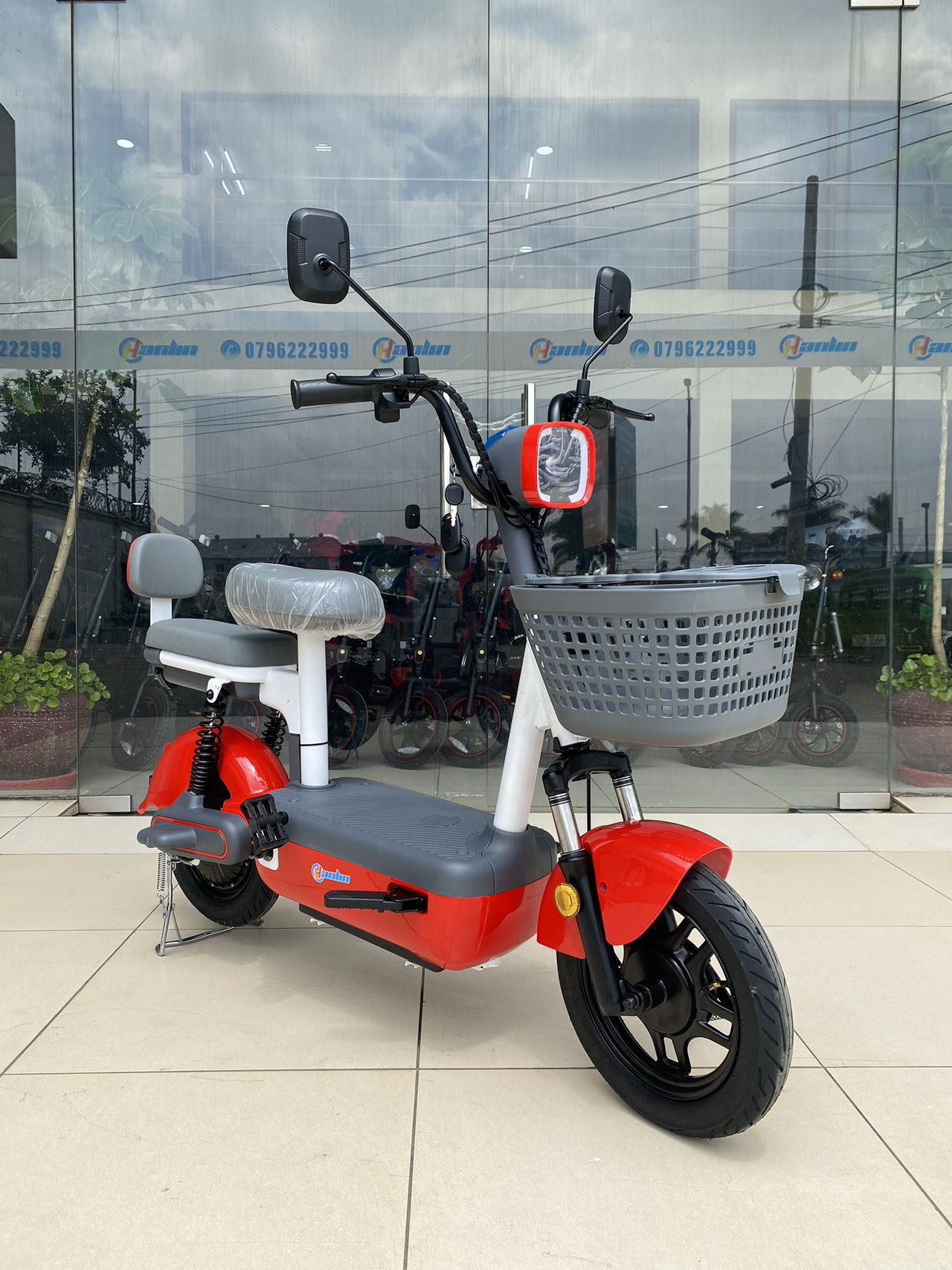 Hanlin - MINI Electric Scooter, Mini scooter,  ELECTRIC SCOOTER, Charge at Home, Max design speed - 50km/h, Range 50km,Loading capacity - 100kg, Motor - 350W Brushless, Lead Acid Battery - 48V 28 20AH