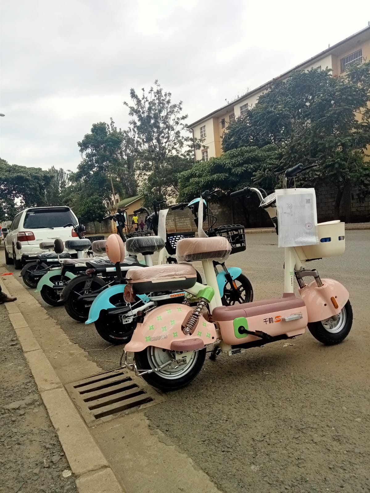 ORIGINAL UNIVERSE ELECTRIC SCOOTER