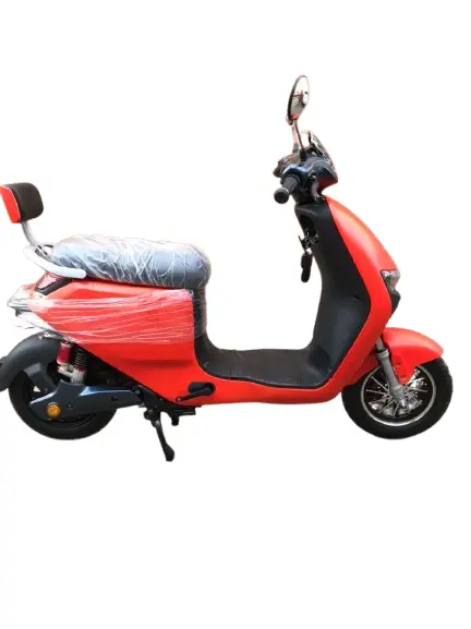 Far Ocean Trading Orange Electric scooter. 1000Watts, 80km on a full charge, 99km/h, Load capacity: 200KG+, Tubeless tires, 4 Gears, 60V/20AH Lead Acid Batteries. 1yr Warranty included.