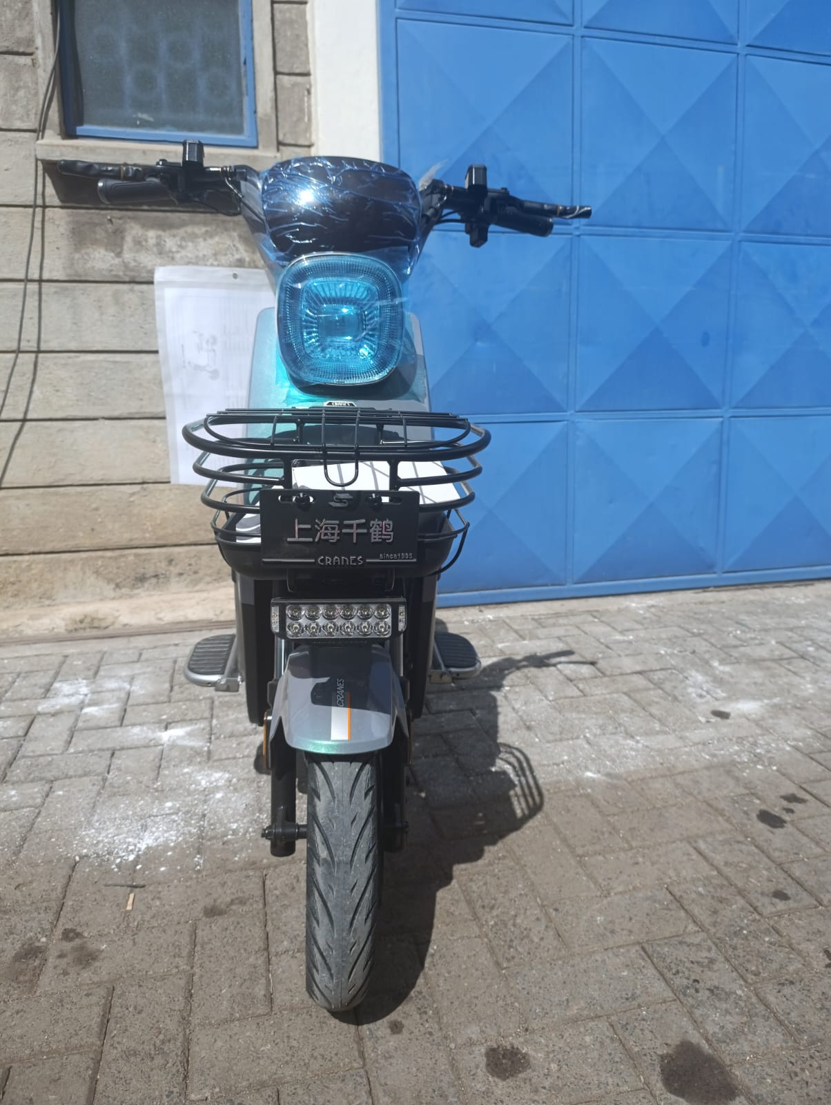 Green Big Mac Electric scooters. 800Watts, 80-100km on a full charge, 60km/h, 60V 20ah, No DL, No numberplates required. Suitable for daily commute and delivery. Can be used off-road. Charge at home