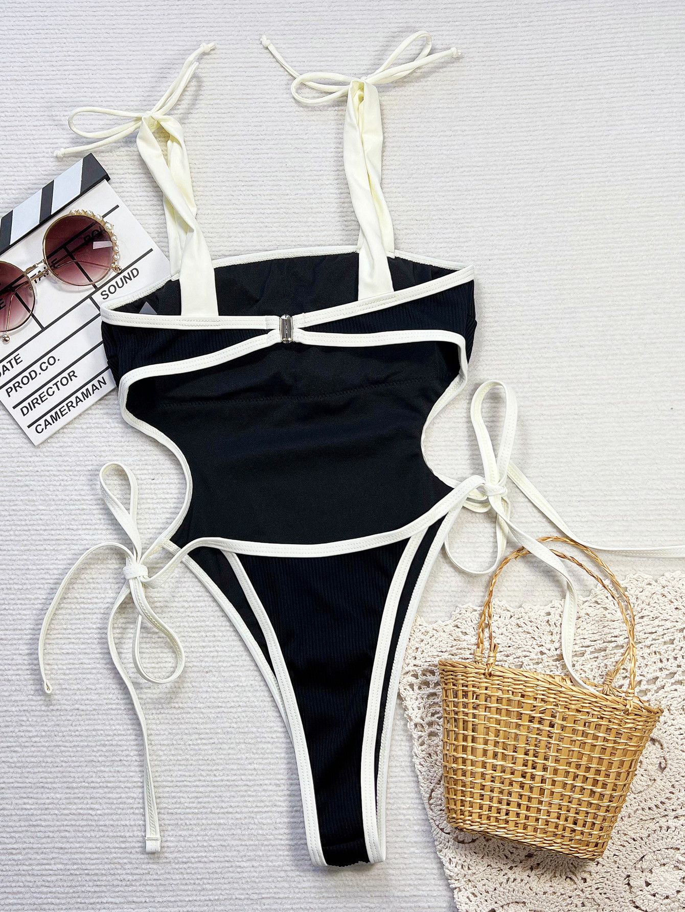 2025 Ribbed Strappy Mini Micro Thong Women Swimwear One Piece Swimsuit Female High Cut Leg Padded Bather Bathing Suit Swim R0160B