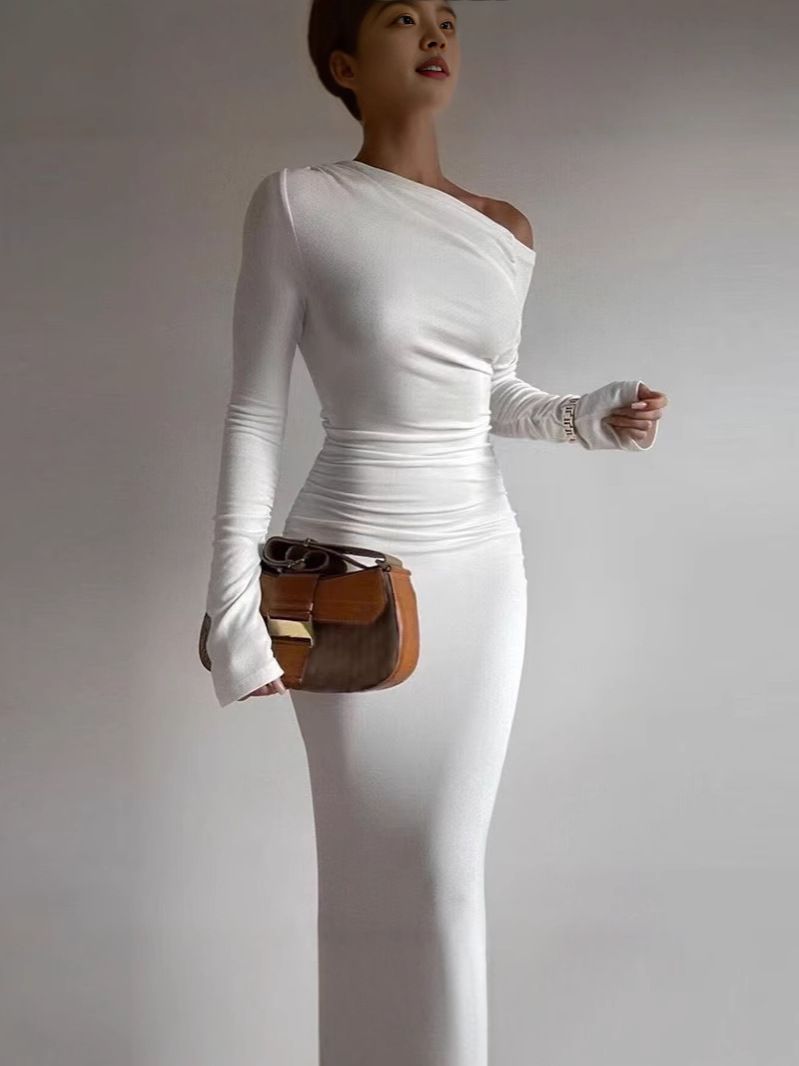 Elegant Slanted Collar Bodycon Maxi Dress Women 2025 Long Sleeve White Black Evening Party Robes Streetwear Female Dresses R0270