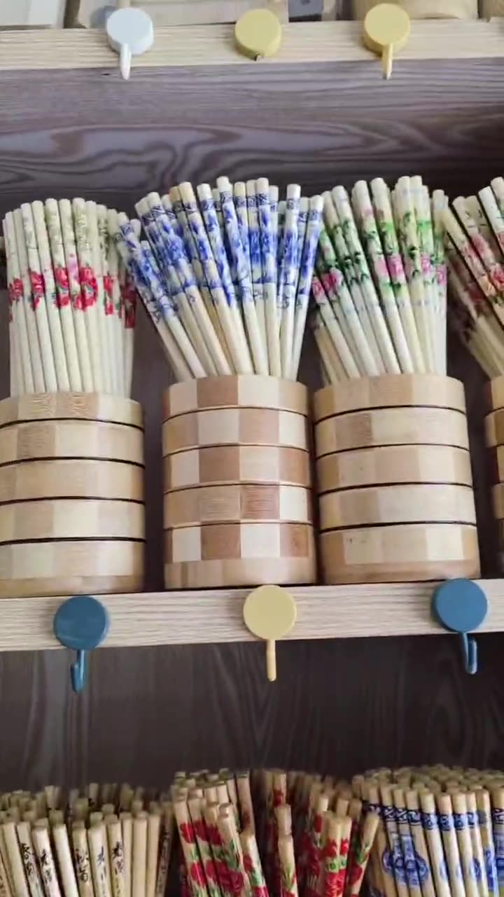 10 Pairs New Natural wood Chopsticks Reusable Healthy Chinese Wooden Chop Sticks Sushi Food Stick Tableware Kitchen Utensils