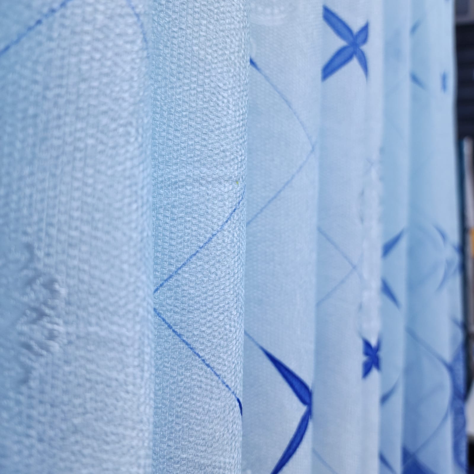 HEAVY BLUE CURTAIN COMES IN A PACKAGE of 2pcs Curtain And 1pc FREE Sheer.