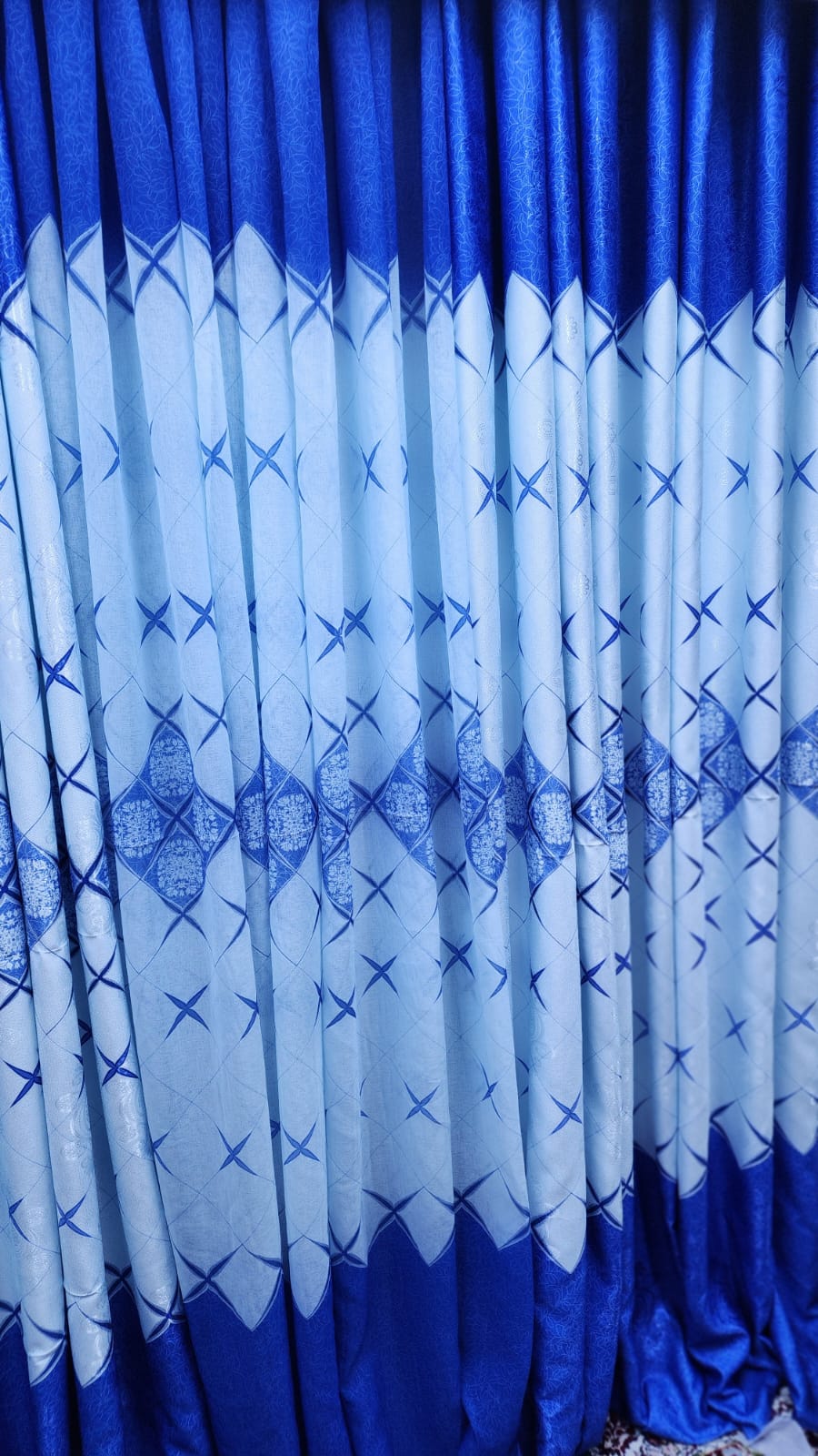 HEAVY BLUE CURTAIN COMES IN A PACKAGE of 2pcs Curtain And 1pc FREE Sheer.