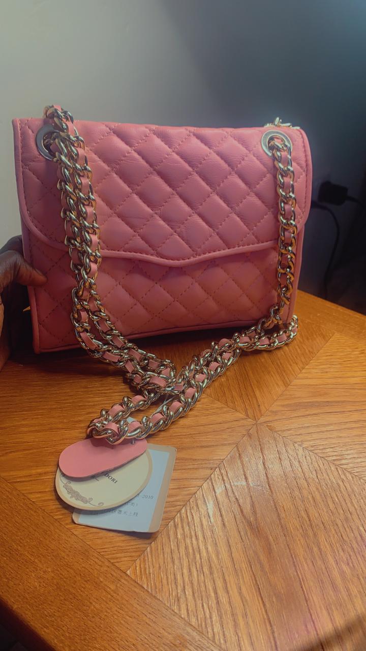 classy pink shoulder bag for women ,sling bag for women for all occasions