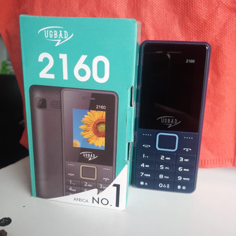 Classic Kabambe UGBAD 2160 Mobile Phone with Torch, Dual SIM, FM Radio, MP3 Player, Long Battery Life and Expandable Memory
