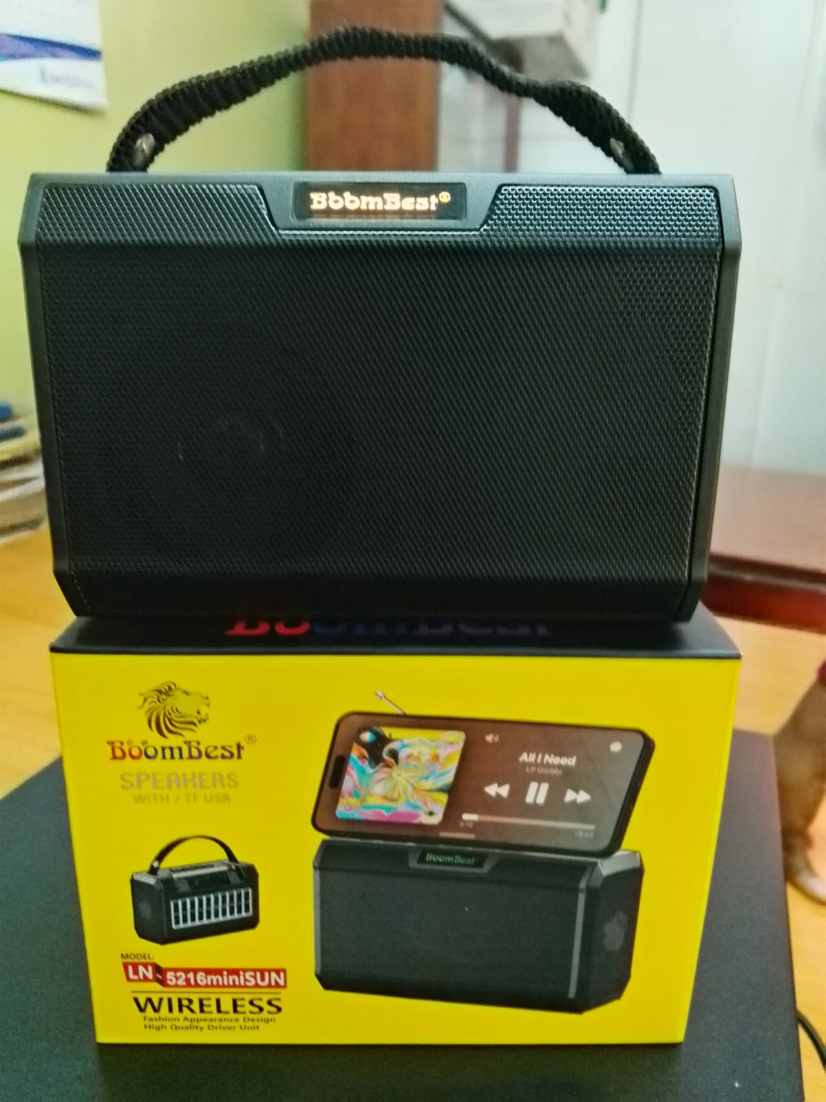 BoomBest LN-5216minisun wireless portable speaker.