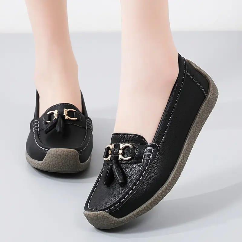 Women Loafer shoes 36-43 low heel flat casual ,Slip-on ,Wide fit, Office  and Casual Hot sale Comfortable soft sole