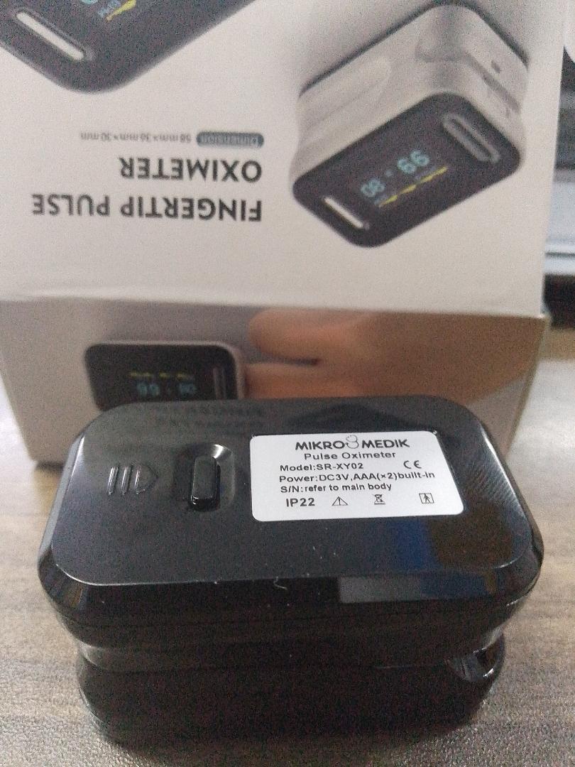 Fingertip Pulse Oximeter - Adult