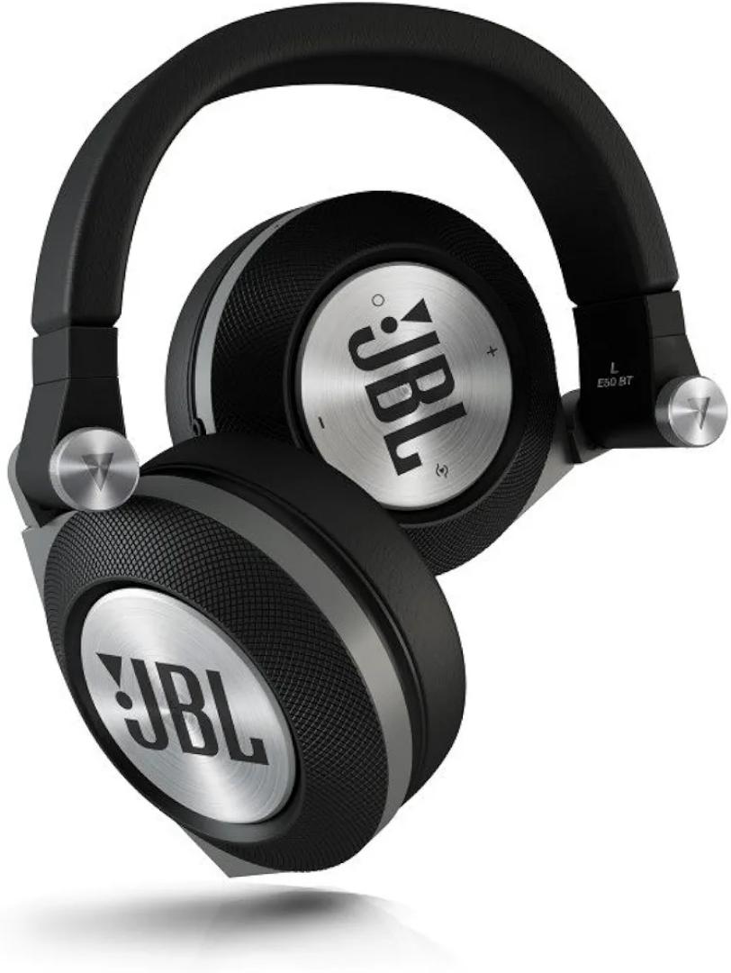 Jbl E50BT Wireless headphones -Noise canceling