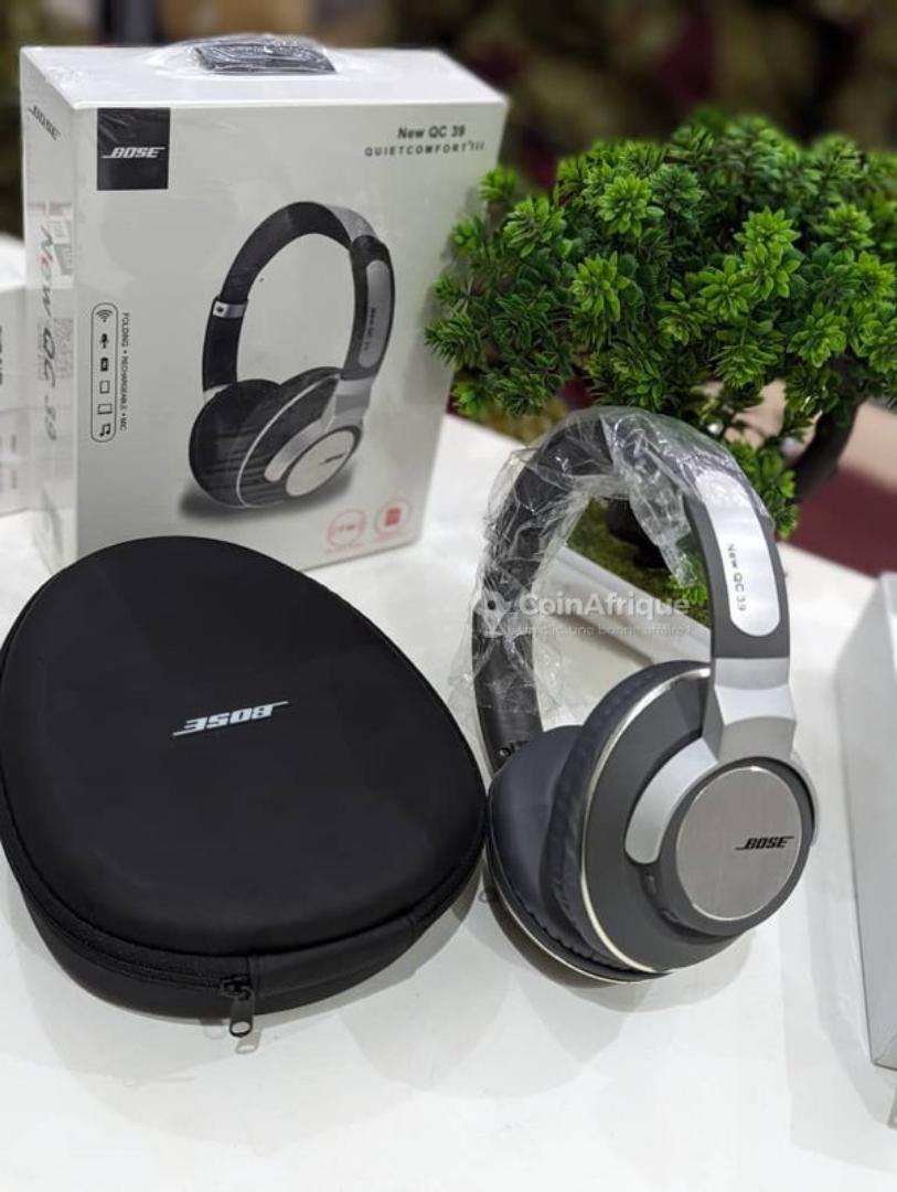 Bose CQ 39 wireless headphones -Noise canceling