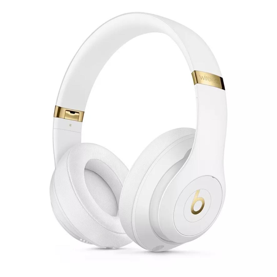 Beats studio 3 wireless headphones