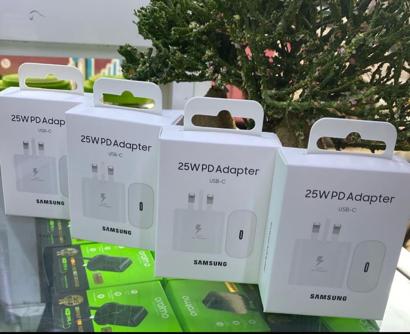 25W Super fast Samsung Charger