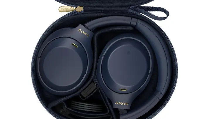 Sony WH 1000 mx4 wireless headphones -Noise canceling