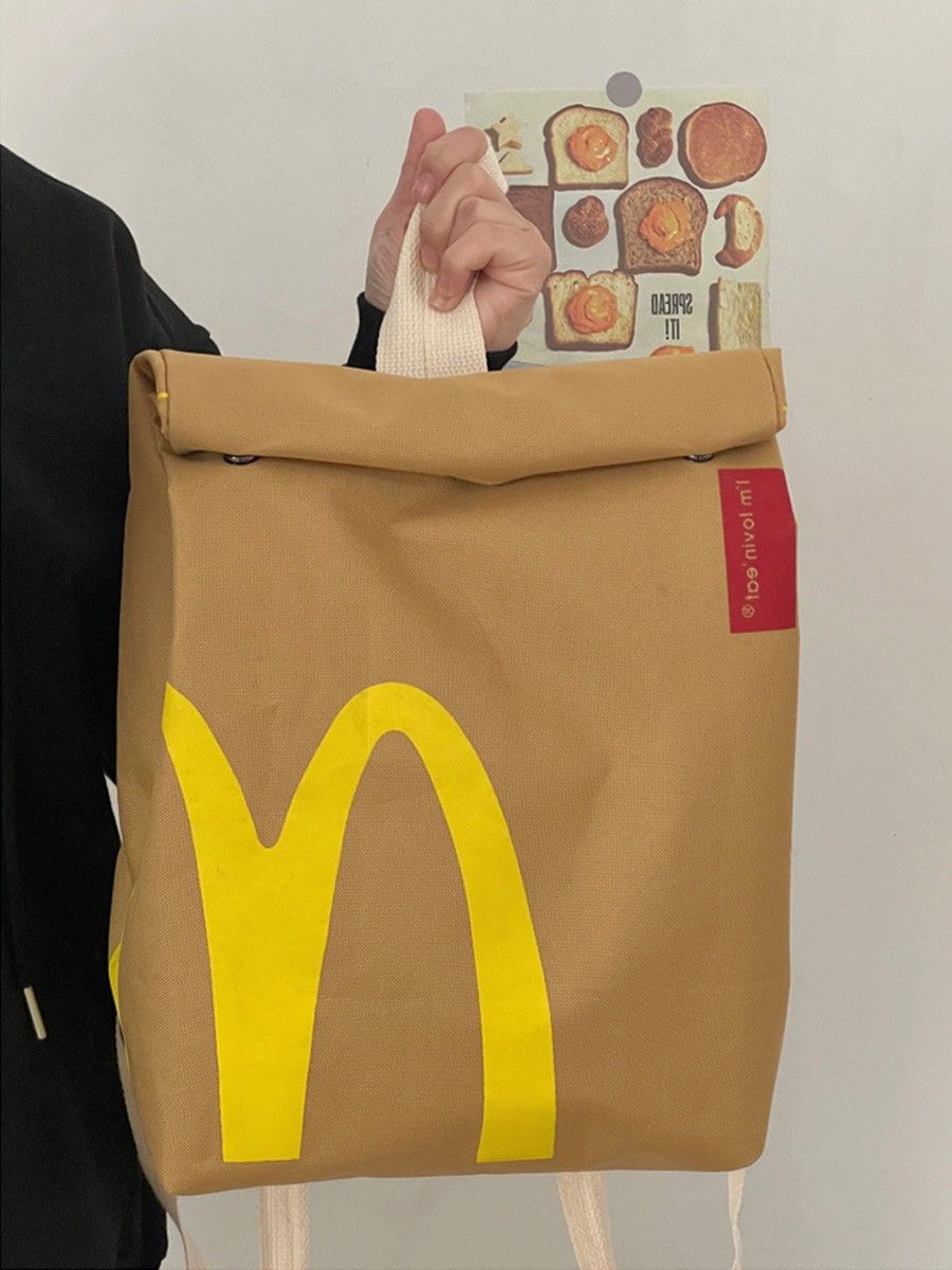 Large Size New Arrival Ins Popular McDonald's large capacity backpack, casual backpack, hamburger paper bag, student bag Classroom bag Travelling bag Fitness bag Yoga bag